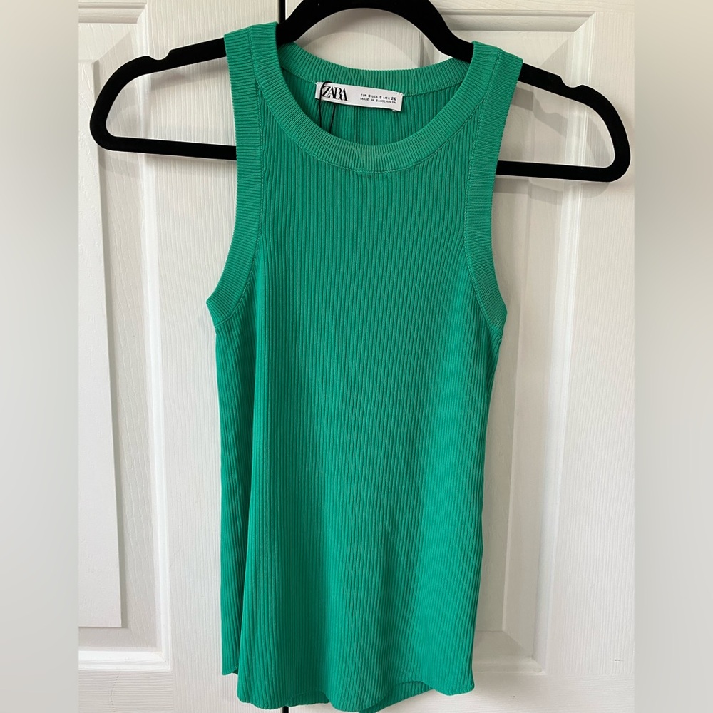 NWOT Zara Vibrant Green Sleeveless Top. Size small.